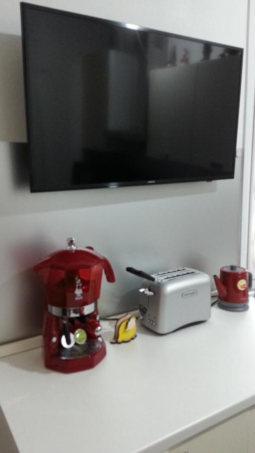 Confortabile Appartamento Con La Spa Bergamo Bagian luar foto